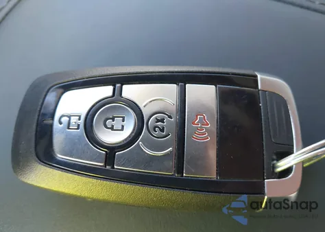 2025 Ford Maverick Xlt из США, поврежденный, VIN 3FTTW8H34SRB39933